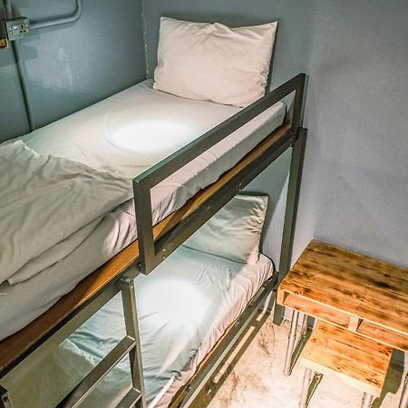 62巷背包客棧 Lane62 Hostel Longjing Экстерьер фото