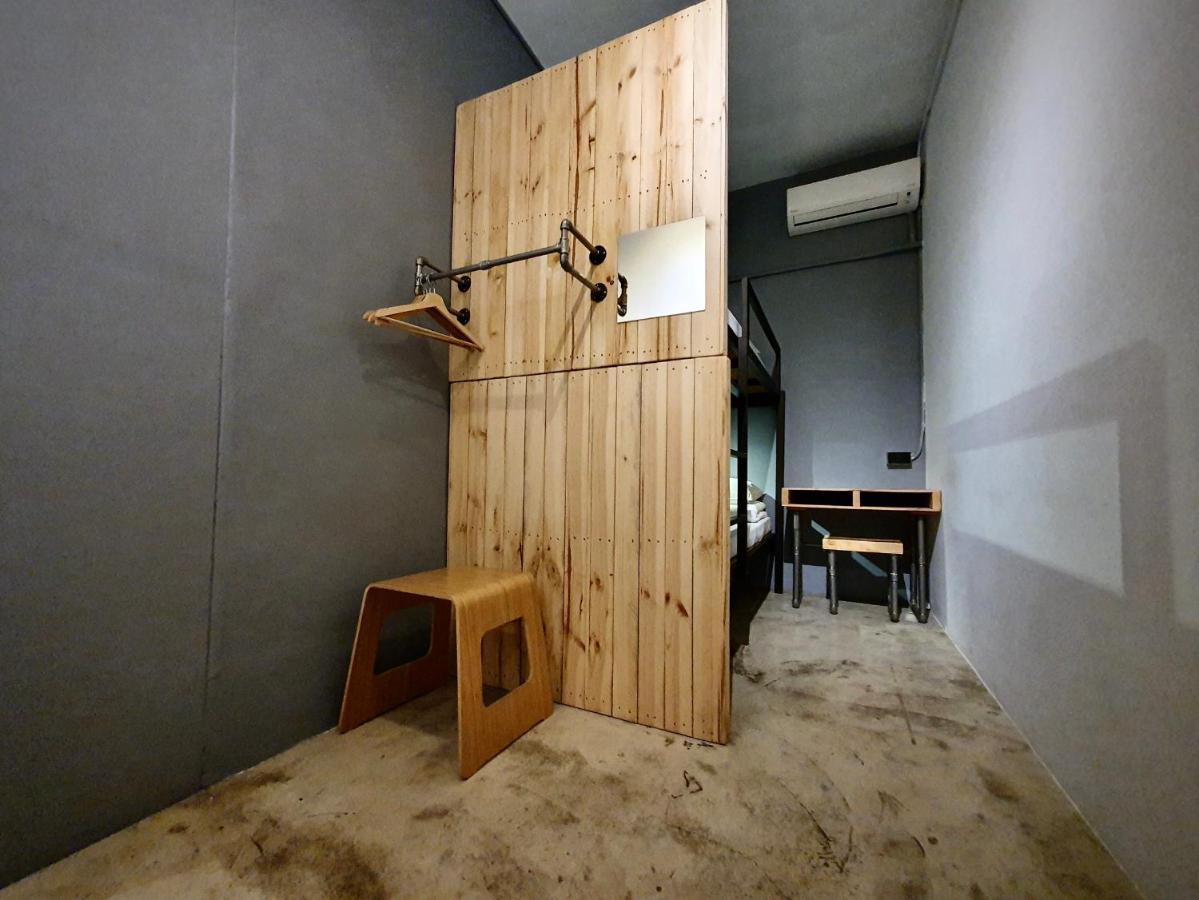 62巷背包客棧 Lane62 Hostel Longjing Экстерьер фото