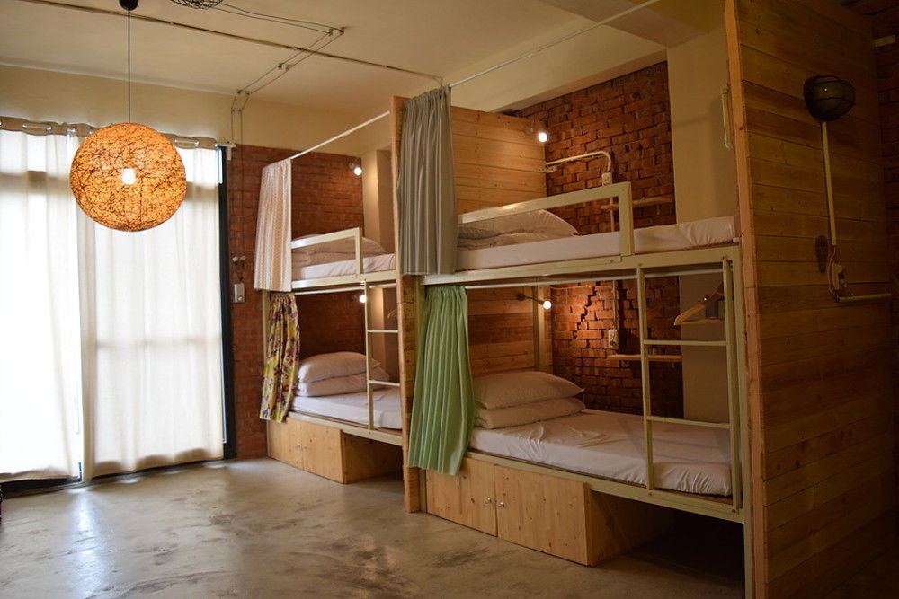 62巷背包客棧 Lane62 Hostel Longjing Экстерьер фото